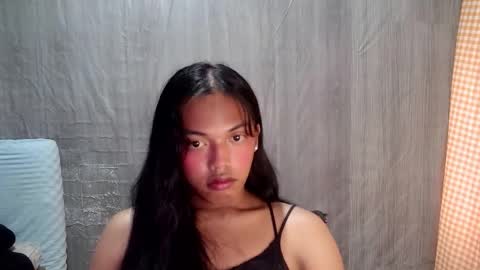 Snapshot of elenacum chatting on September 25, 5:44 am elenacum online show from September 25, 5:44 am