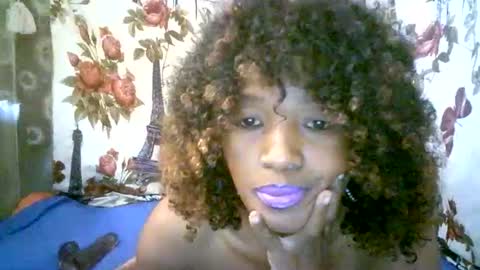 elenah013 online show from September 11, 6:46 am