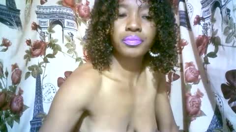 elenah013 online show from September 12, 6:02 am