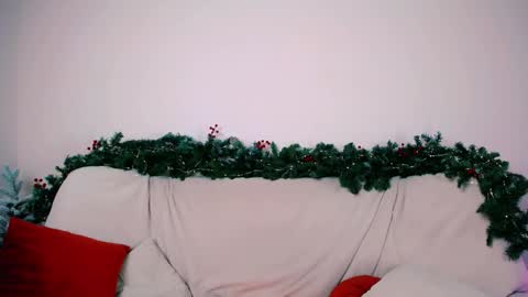 elenamonroe_ online show from December 16, 4:39 am