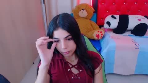 agnes online show from January 27, 5:58 pm