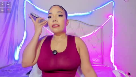 ELETTRA TRUMP online show from April 1, 5:08 am