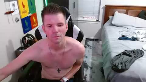 Walker online show from December 21, 6:31 am