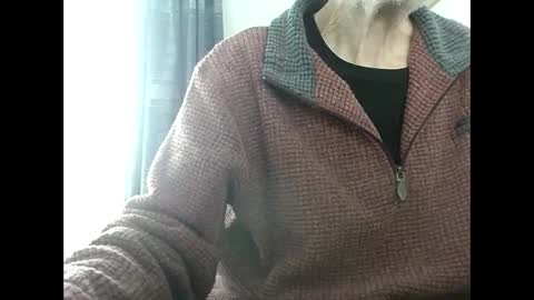 Snapshot of elfyonee chatting on December 28, 9:52 am elfyonee online show from December 28, 9:52 am