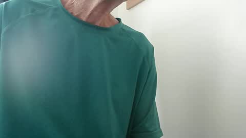 Snapshot of elfyonee chatting on September 9, 7:41 am elfyonee online show from September 9, 7:41 am