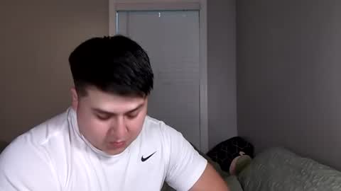 Snapshot of elgotti13 chatting on July 18, 11:19 pm elgotti13 online show from July 18, 11:19 pm