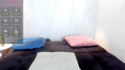  Elian  online show from October 16, 3:46 pm