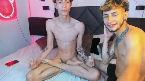 Snapshot of eliann_adam chatting on December 4, 3:10 pm eliann_adam online show from December 4, 3:10 pm