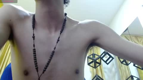 Snapshot of eliasblue chatting on February 23, 7:55 am E L I A S online show from February 23, 7:55 am