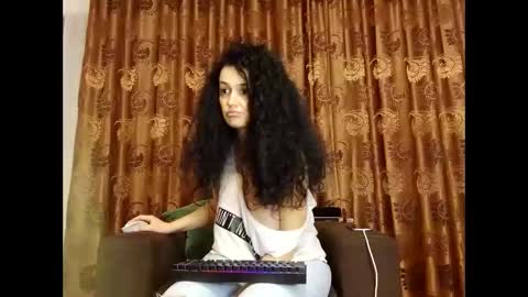 eliebullet online show from September 30, 10:15 pm