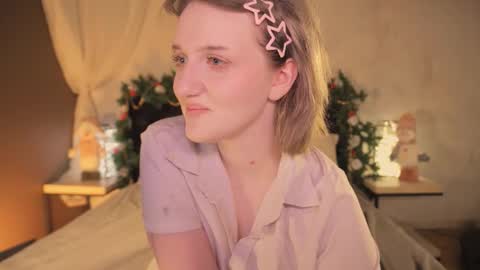 Ellie online show from December 20, 5:36 am