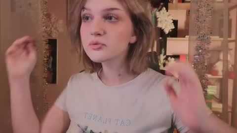 Ellie online show from January 15, 5:23 am