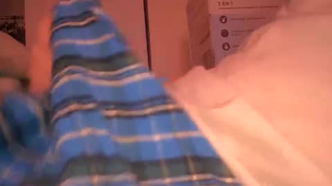 Snapshot of eliexavier123456789 chatting on January 31, 11:13 pm eliexavier123456789 online show from January 31, 11:13 pm