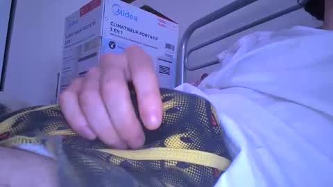 Snapshot of eliexavier123456789 chatting on February 2, 6:42 pm eliexavier123456789 online show from February 2, 6:42 pm