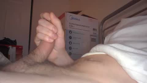 Snapshot of eliexavier123456789 chatting on February 12, 5:37 am eliexavier123456789 online show from February 12, 5:37 am