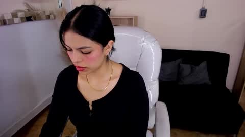 Snapshot of eliie_ruizz chatting on September 21, 7:37 pm Eliie online show from September 21, 7:37 pm