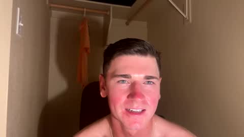 elijahkinky24 online show from May 16, 12:07 am