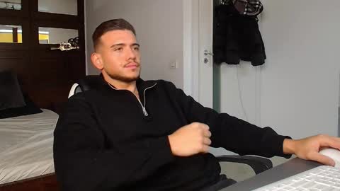 ElijahThorne online show from January 15, 6:29 am