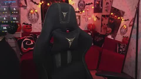 Snapshot of elika_kay chatting on October 17, 10:23 pm  MORE ME   online show from October 17, 10:23 pm