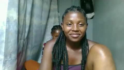 Snapshot of elina981 chatting on February 4, 7:53 pm elina981 online show from February 4, 7:53 pm