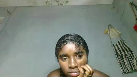 elina981 online show from March 11, 9:59 am