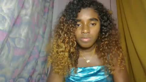 elina981 online show from April 11, 4:33 pm