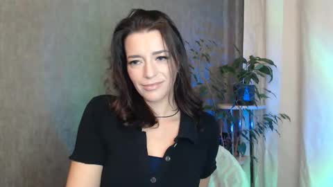 Elina online show from September 25, 11:30 pm