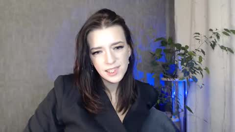 Elina online show from March 18, 10:46 pm