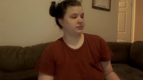 Snapshot of elinareign chatting on January 7, 3:31 am ElinaReign online show from January 7, 3:31 am