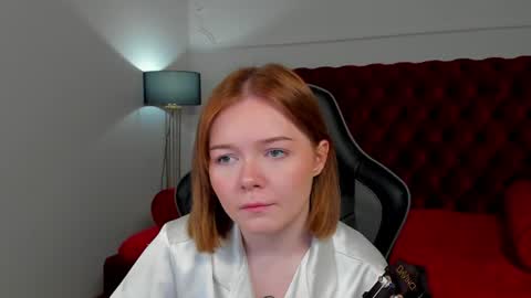 elinavale online show from July 16, 7:14 am