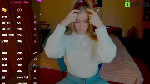 Snapshot of elinor_faith chatting on January 10, 5:56 pm elinor_faith online show from January 10, 5:56 pm