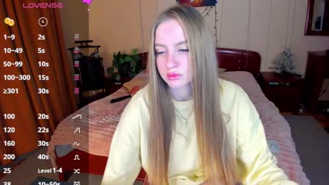 Snapshot of elinor_faith chatting on January 17, 4:26 pm elinor_faith online show from January 17, 4:26 pm