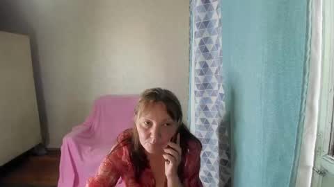 Snapshot of elis_gabbi chatting on May 15, 11:01 pm Elis online show from May 15, 11:01 pm