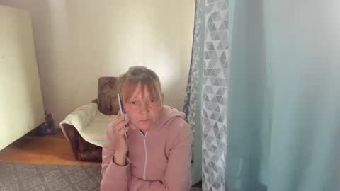 Snapshot of elis_gabbi chatting on May 30, 10:01 am Elis online show from May 30, 10:01 am