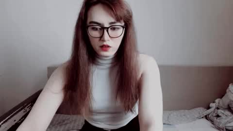 Snapshot of elisa_2001 chatting on October 12, 9:52 am Liza online show from October 12, 9:52 am