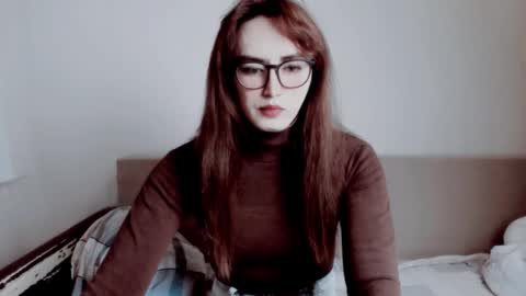 Snapshot of elisa_2001 chatting on October 16, 12:17 pm Liza online show from October 16, 12:17 pm