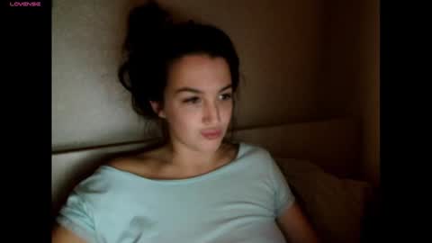 elisa_dove208 online show from October 31, 5:47 pm