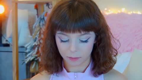 ElisabethDavis online show from November 28, 3:14 pm