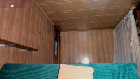 Snapshot of elisadikotti chatting on January 25, 12:47 pm elisadikotti online show from January 25, 12:47 pm