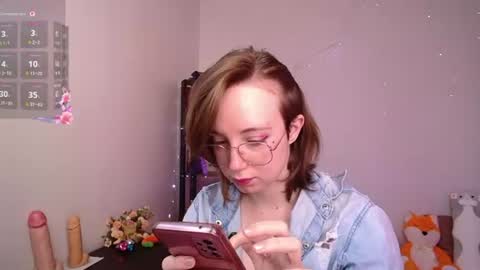 elise_nyx online show from July 10, 11:57 am