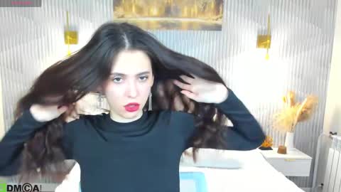 Elise online show from March 26, 1:01 am