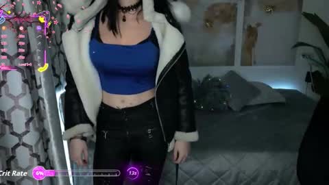 EliseRoyalty online show from December 16, 2:11 pm