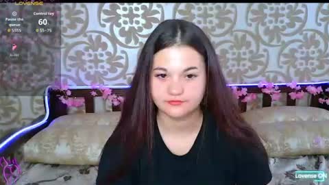 elisesmuse online show from July 8, 12:53 pm