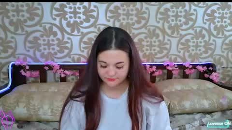 elisesmuse online show from July 9, 12:09 pm