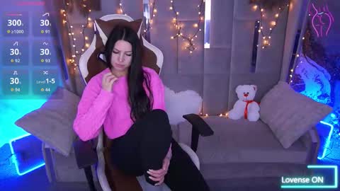 Snapshot of elisevelour chatting on February 5, 2:00 pm elisevelour online show from February 5, 2:00 pm