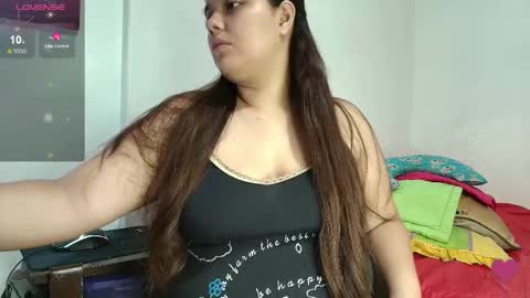 Snapshot of elisuarez_ chatting on September 25, 4:05 am Eliss online show from September 25, 4:05 am