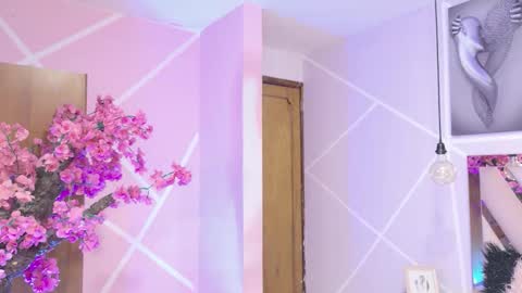 elit noa online show from December 15, 7:29 pm