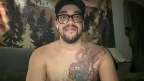 Snapshot of elitealex87 chatting on October 30, 11:00 am elitealex87 online show from October 30, 11:00 am