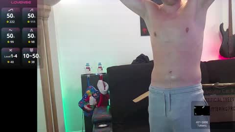 Snapshot of eliteindulgence chatting on December 4, 3:16 am eliteindulgence online show from December 4, 3:16 am