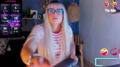 eliza_pink24 online show from July 10, 5:59 pm